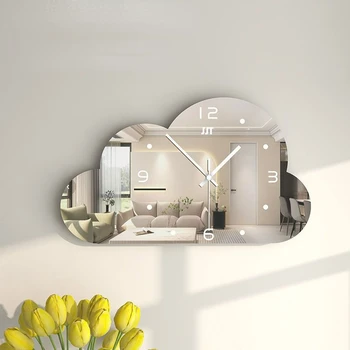 Hodiny Moderný a Minimalistický Domov Módy Cloud Zrkadlo Dekorácie Hodiny Jedáleň Stene Visí Kreatívne a Tichý Nástenné Hodiny